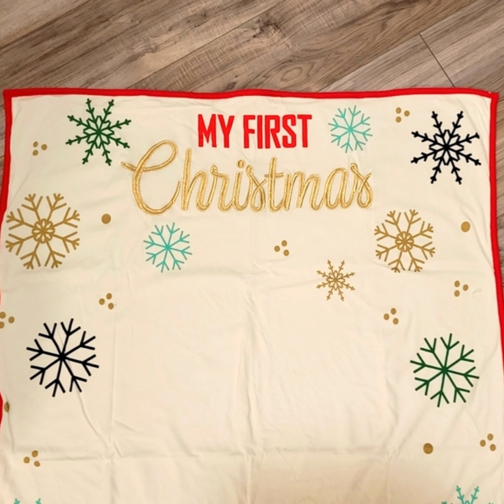 NWOT Disney Baby My First Christmas Mickey Mouse Blanket - Picture 2 of 5